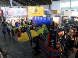 INDOFEST Surabaya 2023 Resmi Dibuka, Pegiat Outdoor Selamat Berlebaran