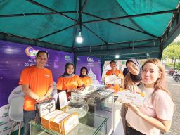 Pegadaian Area Surabaya 2 Gelar Festival Ramadan, Bazar Lelang Emas dan Santunan Anak Yatim