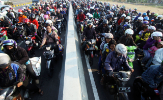 Penjelasan dan Sejarah Tradisi Toron Masyarakat Madura