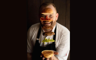 Grill Bareng di Mamaka by Ovolo Saat Burger Madness Meledak