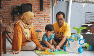 Hasil Survei Orami Tentang Gaya Pengasuhan Anak di Keluarga Indonesia