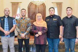 Giring Ganesha Bersama Relawan Kami Gibran All Out Menangkan Khofifah-Emil di Pilgub Jatim