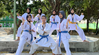 SMK Kesehatan Surabaya Sabet 8 Medali di Pekan Olahraga Kabupaten Sidoarjo 2024