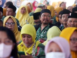 Pelayan masyarakat ini terdiri dari Modin, Hafidz, Marbhot, Penjaga Makam, Penjaga Makam,, Satgas PPA, Satgas PKBM, Pendidik Keagamaan dan Kesetaraan, hingga Pendamping Sosial