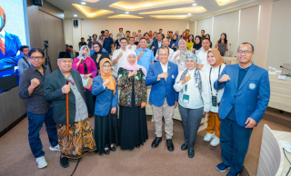 Deep Talks di Pascasarjana Unair, Khofifah Tekankan Pentingnya Menjadi Transformational Leader