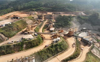 Nikel Jadi Mesin Uang, Merdeka Group Raih Kinerja Fantastis!