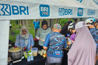Gelar Tunjungan Loop, Cara BRI BO Surabaya Tanjung Perak Gaet Nasabah Komunitas Olahraga