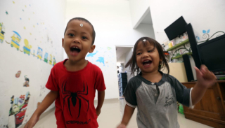 Orang Tua, Bercanda dengan Anak Itu Penting, Tapi Harus Tepat!