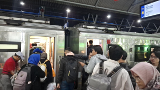 Mulai 1 Januari, Pemesanan Tiket KA Bulan Februari 2025 Dibuka Secara Bertahap