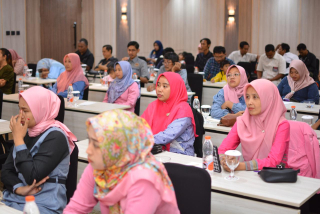 Istri Wartawan PWI Tuban Ikuti Sosialiasi Hasil Evaluasi Pilkada Serentak 2024