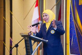 Ditengah Ikuti Retreat, Khofifah Terpilih sebagai Presidium HIMPUNI Periode 2025-2028