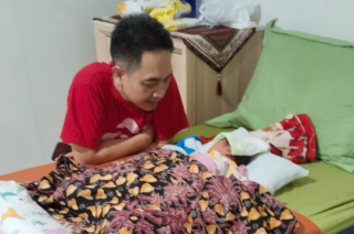 Miris! Ibu dan Bayinya "Ditahan" Klinik Bersalin di Surabaya karena Tak Bisa Bayar Biaya Persalinan Sebesar 2 Jutaan