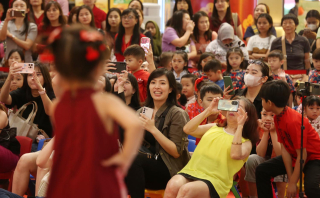 5 Cara Mendukung Anak Tanpa Membandingkan Mereka, Tips dari Ahli