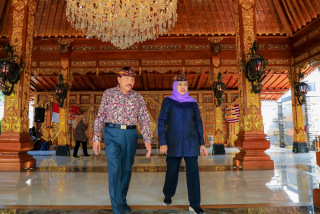 Khofifah: Kraton Majapahit Gagasan Luar Biasa Bangkitkan Semangat Wujudkan Gerbang Baru Nusantara