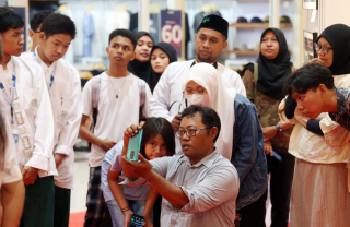 PFI Surabaya Ajak Pelajar dan Mahasiswa "Ngonten" Foto Jurnalistik