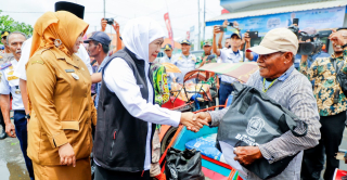 Gubernur Khofifah Pastikan Pemudik Gratis Jalur Laut Aman, Nyaman dan Bahagia