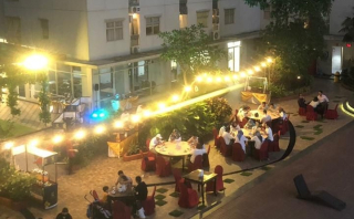 Middle East Road Iftar Ramadan, Ngabuburit Menikmati Sunset di Hotel Gunawangsa MERR Surabaya