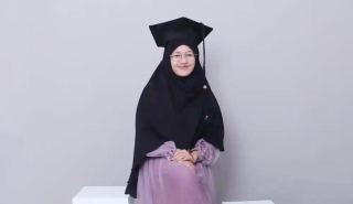 Lensa Rosdiana, Alumni UNAIR yang Sukses Bangun Lembaga Konsultan Data Berkelas Internasional