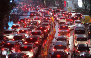 Ini Cara Ampuh Hadapi Kemacetan Saat Berpuasa