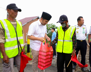 Mas Wagub Emil Imbau Masyarakat Waspadai Perlintasan Kereta Api Tanpa Palang Pintu