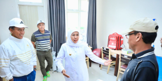 Gubernur Khofifah Meninjau Lokasi Calon Sekolah Rakyat di Lingkungan Unesa Kampus Lidah Wetan