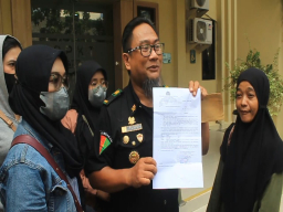 Empat Karyawan Toko Oleh-Oleh Laporkan Atasan ke Polda Jatim Atas Dugaan Pemerasan