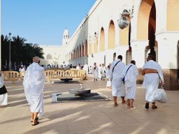Makna Ihram dan Falsafah Kesetaraan, Haji Menghapus Sekat Duniawi