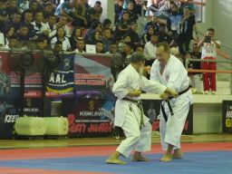 Kejuaraan bergengsi ini berlangsung pada 2 hingga 4 Mei 2025 di GOR Jala Krida Wacana, Akademi Angkatan Laut (AAL) Bumimoro, Surabaya.