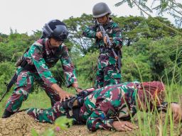 Para prajurit dilatih untuk menyusun taktik yang efektif dan menyelesaikan sasaran dengan tepat.