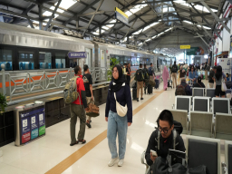 Diskon 10% Tiket KA! Spesial Surabaya Shopping Festival 2025 di Access by KAI