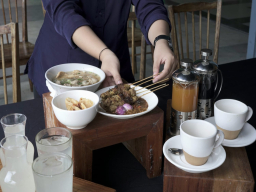 Artotel Ts Suites Surabaya Tawarkan The Local Hawkers: Perpaduan Rasa, Ruang, Dan Kolaborasi