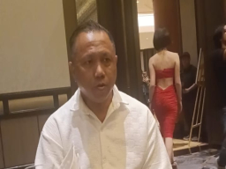 Vero Sahetapy Memperkenalkan IAM 64 di Surabaya, dalam Ajang International Auto Modified (IAM) Dinners 2025