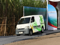 Upaya Percepatan Swasembada Gula Nasional, Mentan Resmikan "Mobil Manis" PT SGN di Jatim