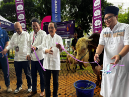 XLSMART Salurkan 112 Hewan Kurban, Tebar Berkah Idul Adha di Seluruh Indonesia