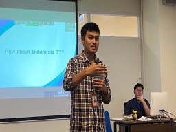 Dosen UNAIR Apresiasi Kebijakan Pembatasan Jam Malam Anak di Surabaya Sebagai Langkah Positif