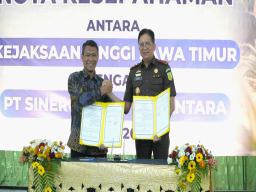 Genjot Swasembada Gula Nasional, PT SGN dan Kejati Jatim Tandatangani Kerja Sama Strategis