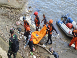 Tim SAR Gabungan Temukan Remaja Tenggelam di Sungai Bengawan Solo, Ngawi
