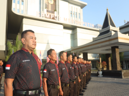 Gunakan Sistem Tiga Shift, Tim Keamanan Untag Surabaya Siap Amankan PKKMB 2025