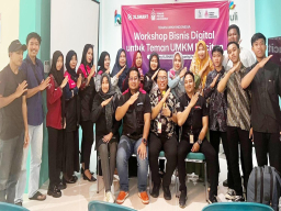 Teman Pintar Berdayakan 2.640 Pelajar dan UMKM Lewat Literasi Digital