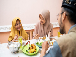 Kenapa Doa Makan Bicara Neraka?