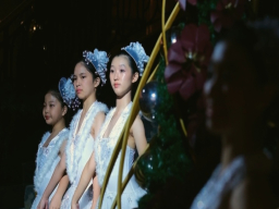 Sheraton Surabaya Sambut Akhir Tahun dengan Perayaan “Gifts of Joy” Penuh Kehangatan dan Koneksi