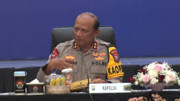 Sambut Tahun Baru 2026, Kapolda Jatim Ajak Mayarakat Lebih Empati pada Bencana Aceh-Sumatra