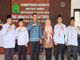 Penyuluh Agama Islam Audiensi dengan Kepala Kementerian Haji dan Umrah Kota Surabaya