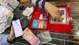 Harga Emas Naik, Warga Sidoarjo Manfaatkan Emas Tersimpan untuk Dana Liburan