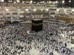 Umrah Mandiri dan Kekacauan Regulasi Kita