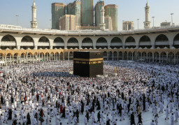 Haji Khusus 2026: Antara Kehati-hatian Negara dan Kepastian Ibadah