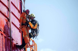 MDKA Perkuat Budaya Keselamatan Kerja di Seluruh Site Tambang