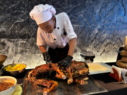 Paket Iftar “Heritage of Nusantara” Legacy Ballroom Surabaya Bidik Jadi Strategi Dongkrak Segmen Korporasi dan Komunitas