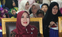 Ketua DPRD Gresik Syahrul Munir Sebut Lia Istifhama Politisi Perempuan Paling Menarik di Jatim