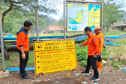 BPBD Jatim Cek 71 Early Warning System di Sejumlah Daerah, Perkuat Kesiapsiagaan Hadapi Cuaca Ekstrem